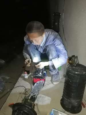 灰頭土臉的樣子，真帥！致敬機(jī)械設(shè)備租賃行業(yè)的奮斗者